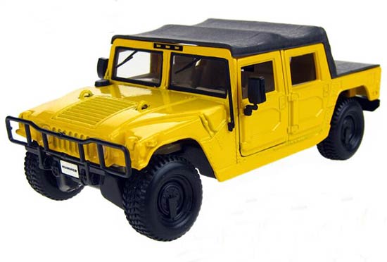 Yellow 1:27 Scale MaiSto Diecast Hummer Pickup Model