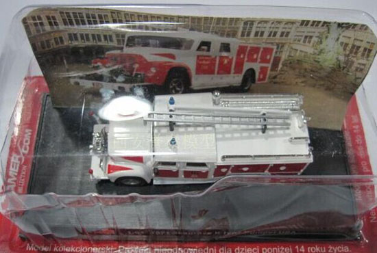 1:64 Scale Red 1971 Seagrave K-Type Pumper USA Model