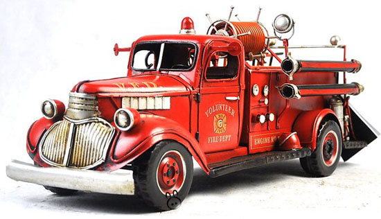 Large Scale Red Tinplate Vintage Fire Fighting Truck Model