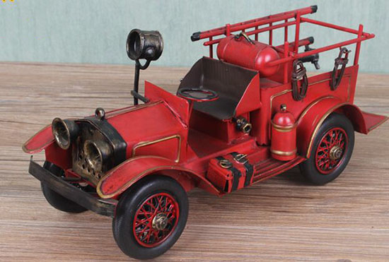 Small Scale Handmade Red Vintage Fire Fighting Truck Model