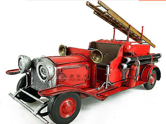 Handmade Tinplate Mediums Scale Red Fire Fighting Truck Model