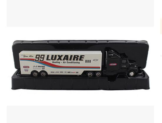White 1:64 Scale LUXAIRE Diecast Container Truck Model