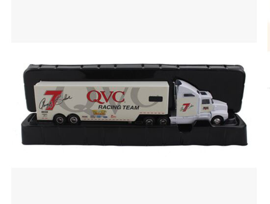 White 1:64 Scale QVC Diecast Container Truck Model