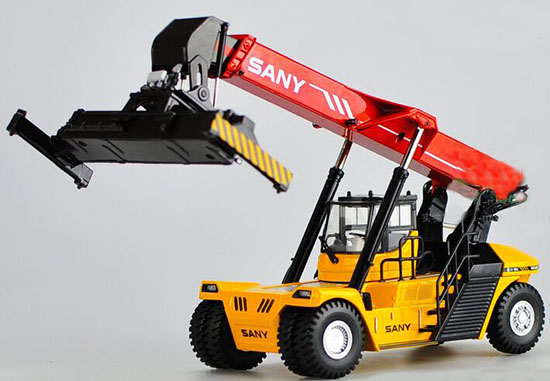 Yellow 1:50 Scale Diecast Sany Reach Stacker Model