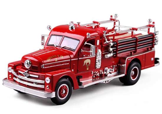 1:24 Scale Red Signature Diecast 1958 Fire Engine Truck Model