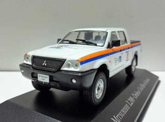 1:43 Scale IXO White Diecast Mitsubishi L200 Pickup Truck Model
