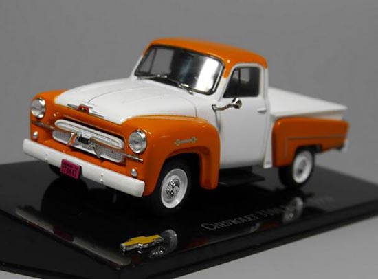 1:43 IXO Diecast Chevrolet 3100 Brasil 1959 Pickup Truck Model