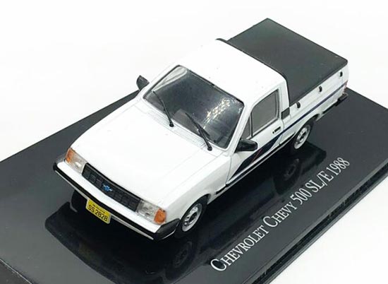 IXO Diecast 1988 Chevrolet Chevy 500 SL/E Pickup Truck Model