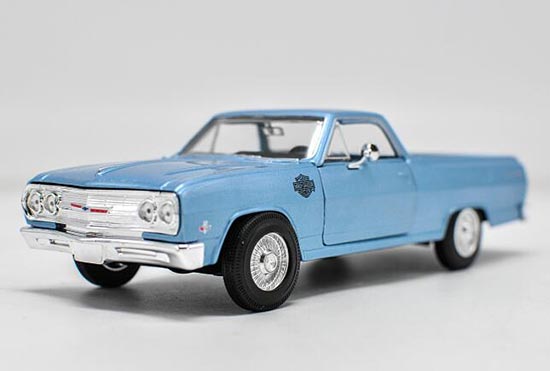 Blue 1:24 Scale Maisto Diecast Chevrolet Pickup Truck Model