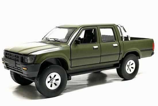 White / Green Kids 1:32 Diecast Toyota Hilux Pickup Truck Toy